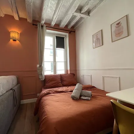 Le Cosy Terracotta * 믈룅